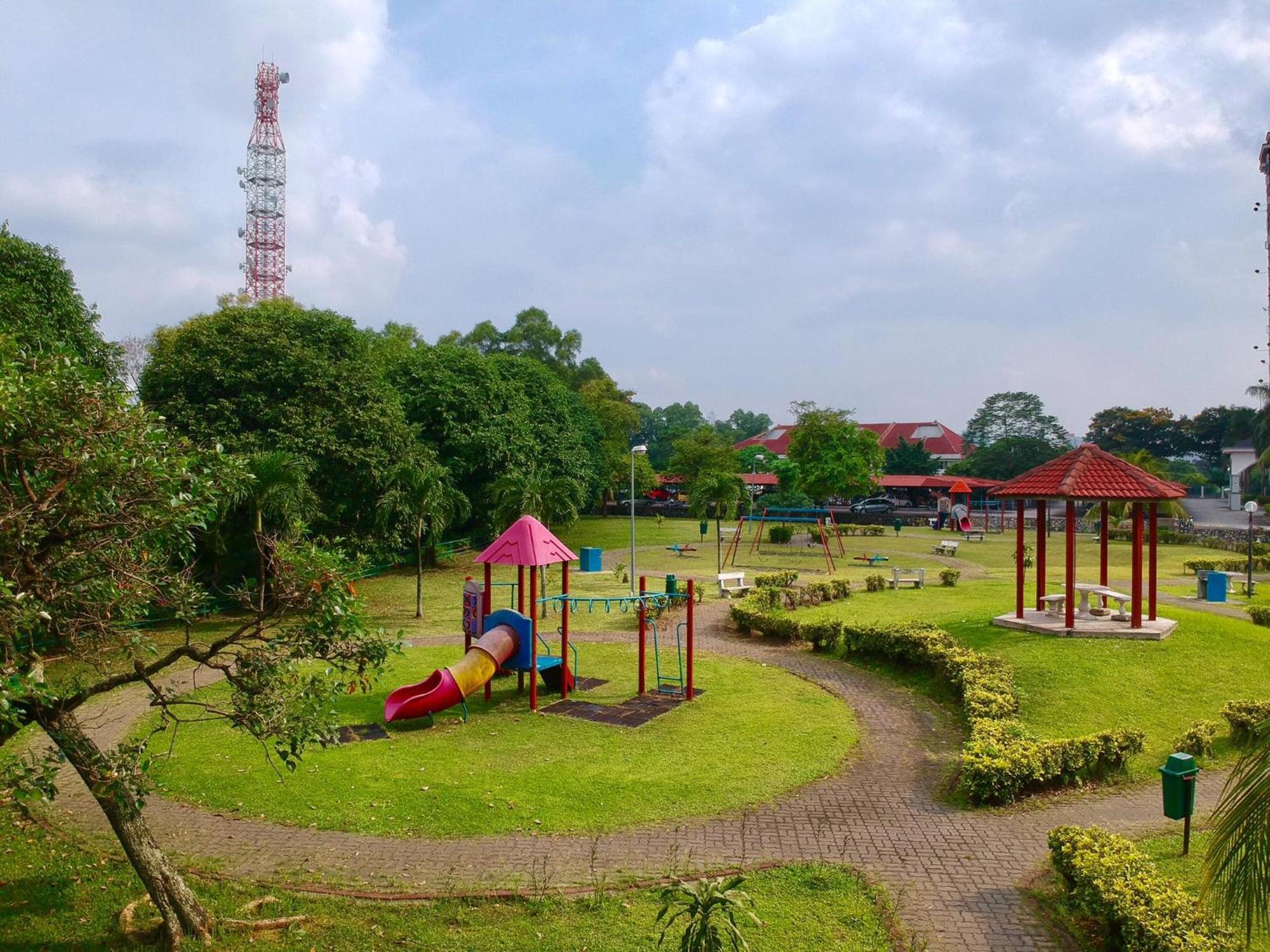 Suria Kipark Damansara 3R2B 950Sq Ft Apartment 쿠알라룸푸르 외부 사진